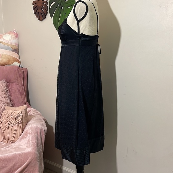 BCBGMaxAzria Sexy Little Black Silk Dress Sz. 4 - Picture 7 of 13